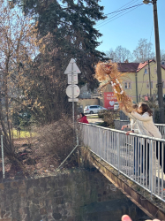Vítáme jaro - vynášení Morany
